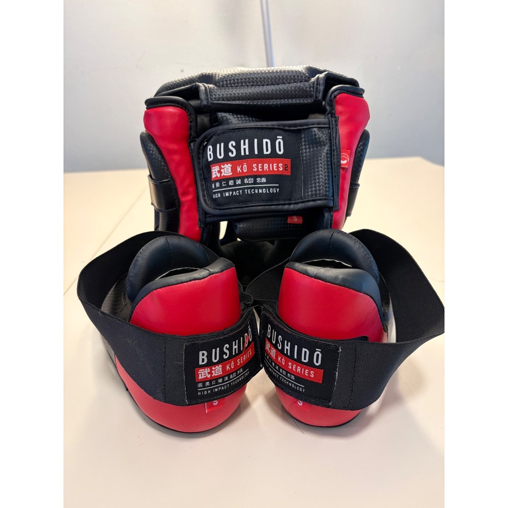 Bushido KO Series 2 Kids Martial Arts Headgear and Foot Guards Set Black Red Sm